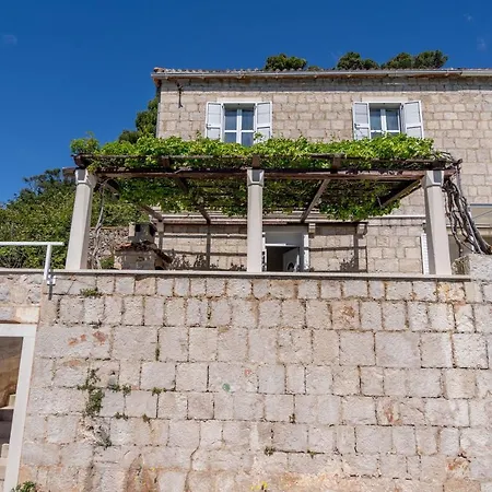 Seafront Holiday Home Marina * Jelsa (Hvar)